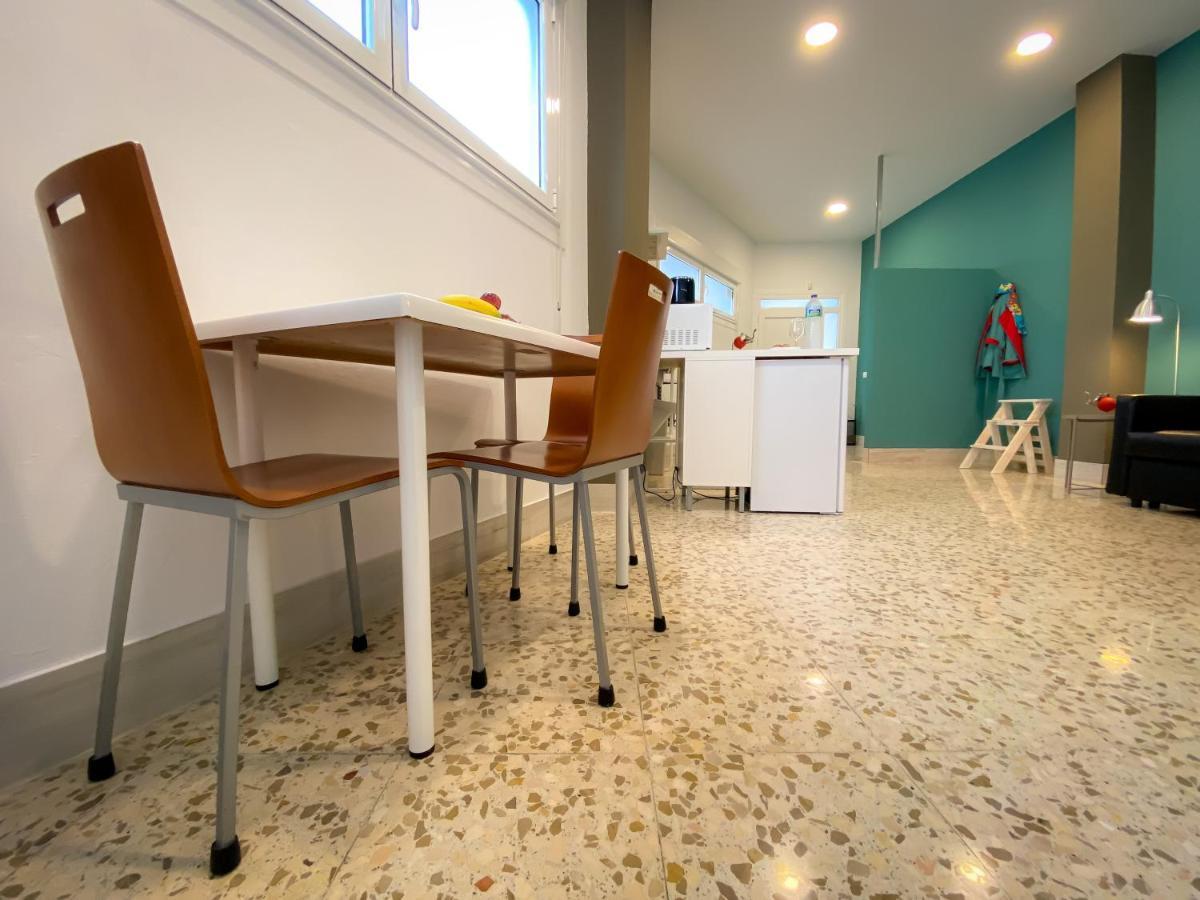 Apartamento Boutique - La Tienda De Pepita Appartamento Cangas do Morrazo Esterno foto